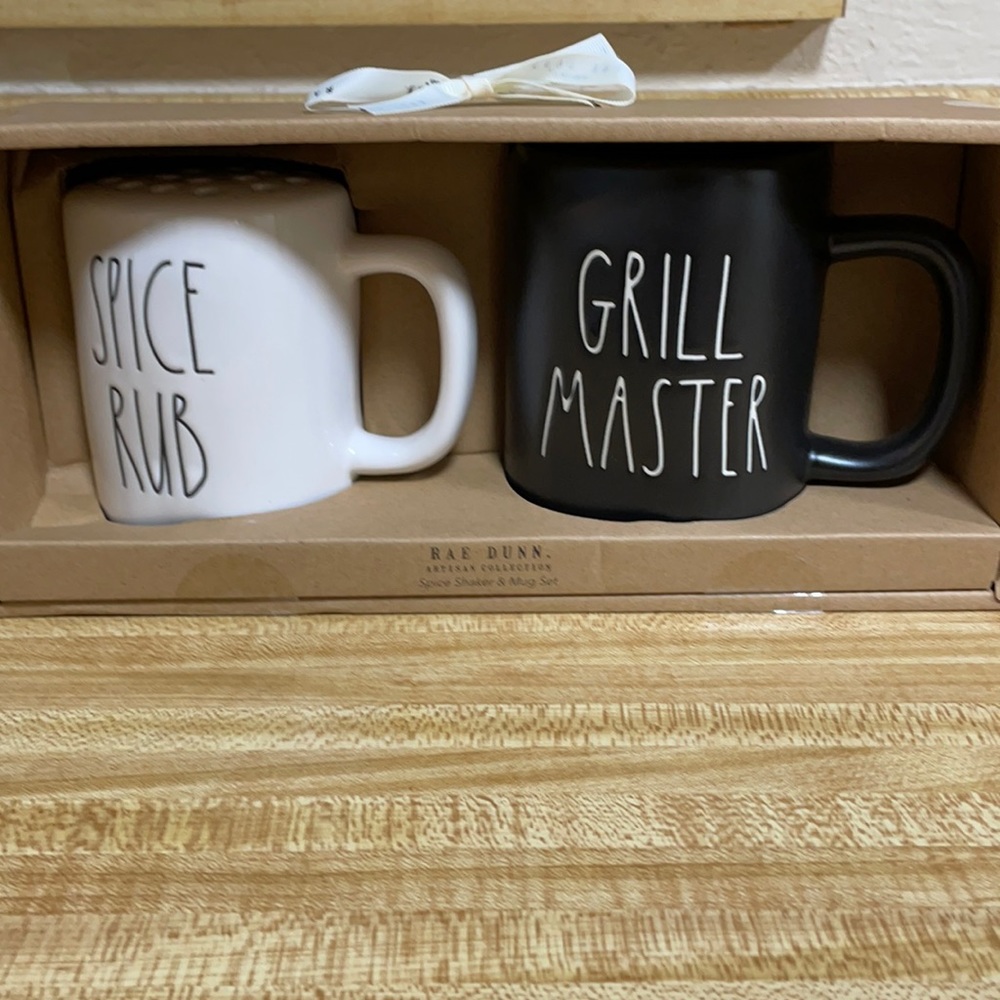 Rae Dunn spice shaker and mug